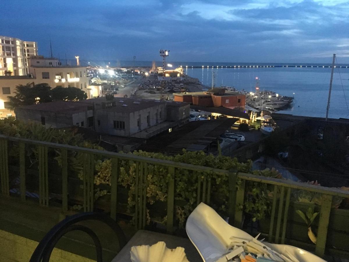 Abitare Sul Porto Hotel Salerno Exterior photo