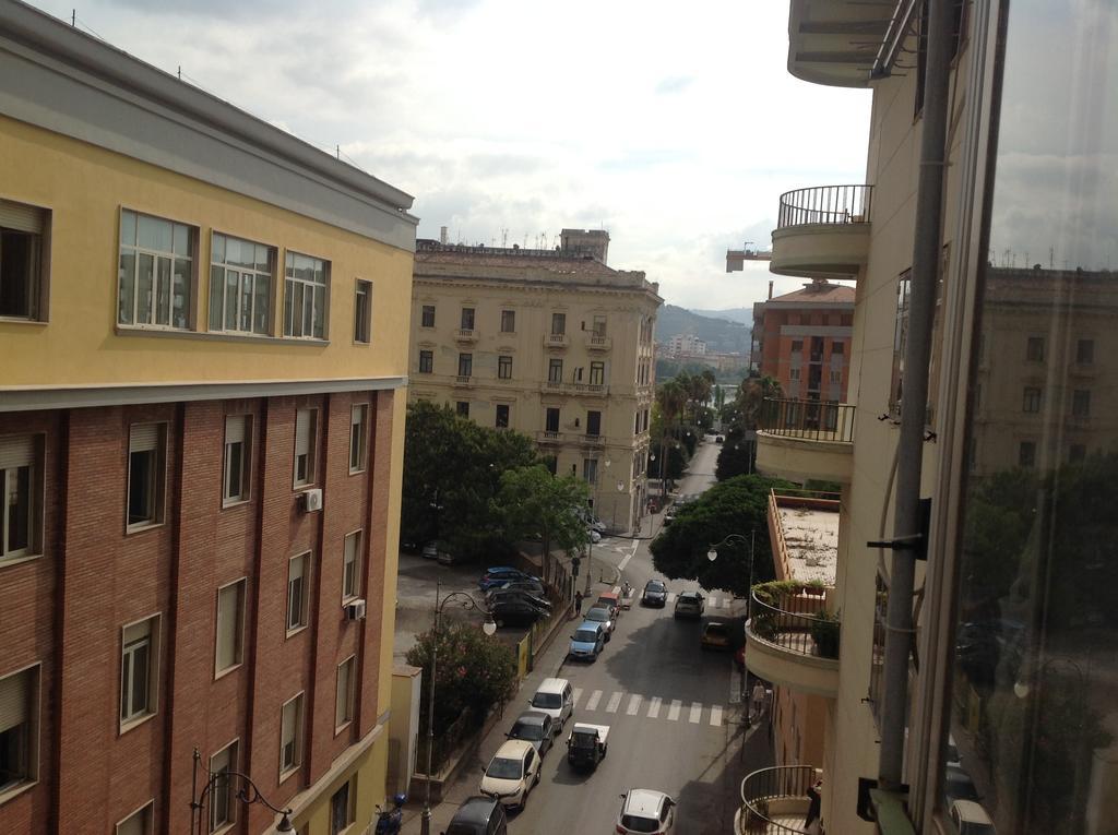 Abitare Sul Porto Hotel Salerno Exterior photo